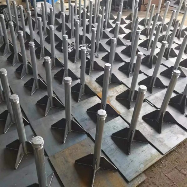 嫩江鑫亿呈沉降板生产